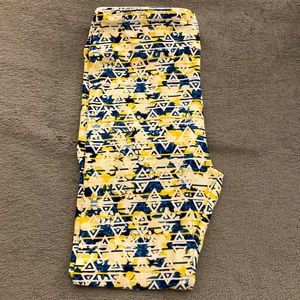 🎁🎁  $    for  $    🎁🎁 NWOT LulaRoe Blue and Yellow Diamond Leggings